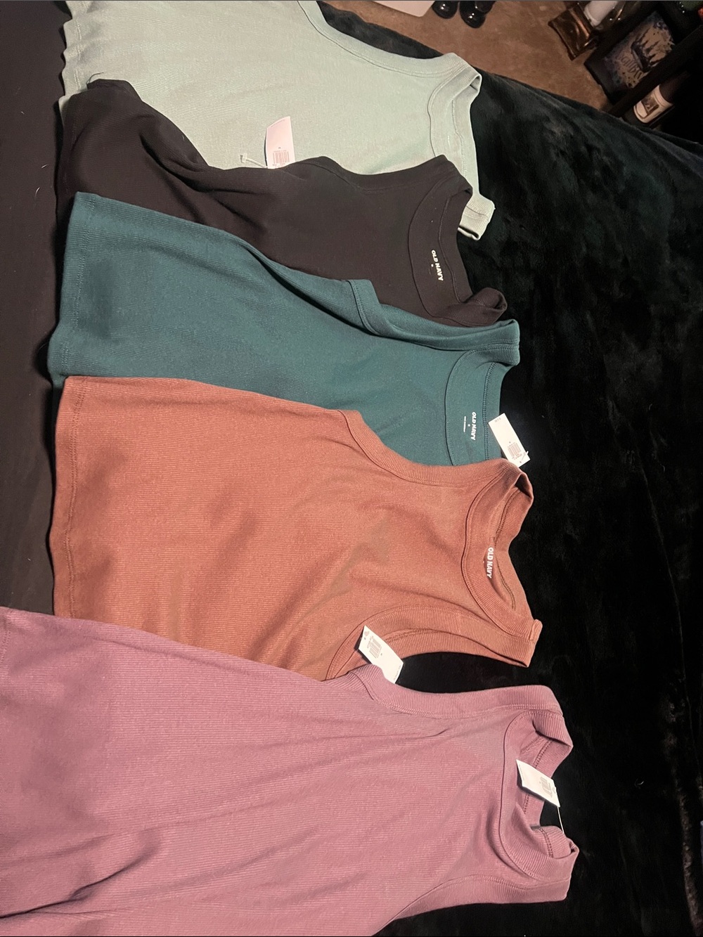 Old Navy Black Ribbed Crewneck Tank with Assorted Colors - Picture 10 of 10